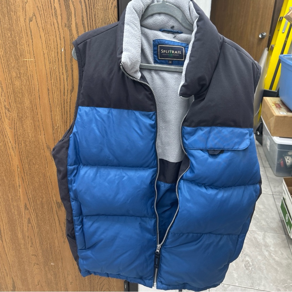 Splitrail Men's Blue and Black Puffer Vest tall Xlt